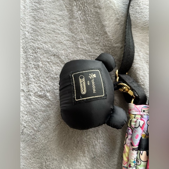 LeSportsac Tokidoki Gelatto Cross Body Bag - Picture 7 of 14